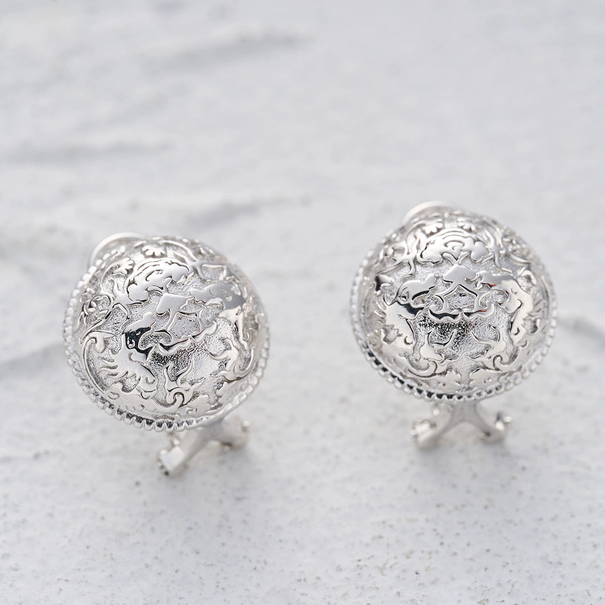 Korakailash Handmade Tibetan Cloud Dragon Earrings – 925 Sterling Silver Gilded Ear Studs (Unique Pattern, Minimalist Luxury)