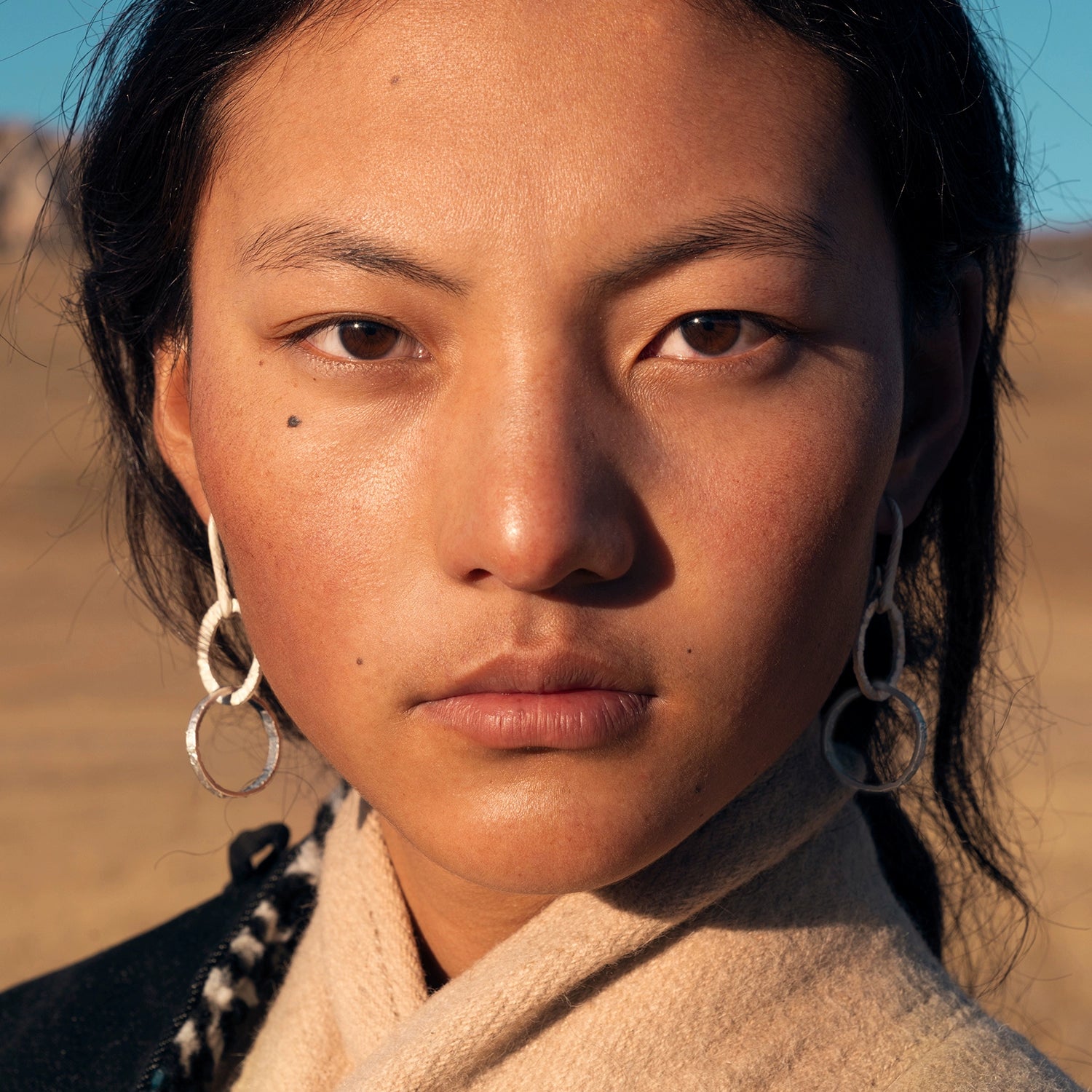 Korakailash Earth Wheel Pure Silver Earrings – Original Tibetan-Style Linked Hoop Dangles